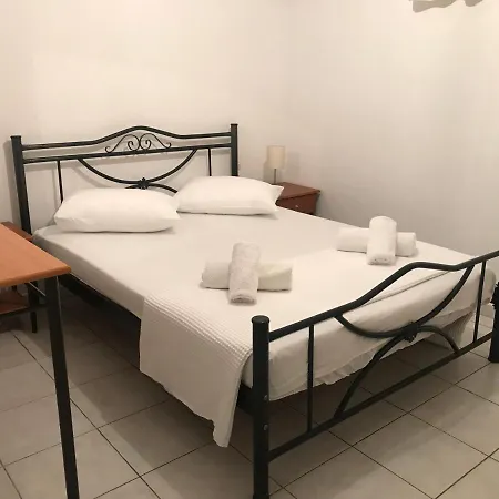 L's * Mavrovouni (Laconia)