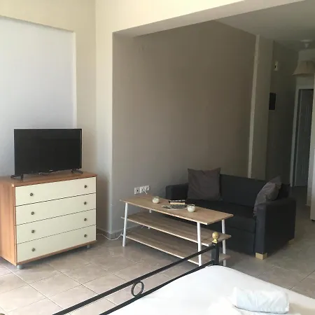 L's Apartamento Mavrovoúnion